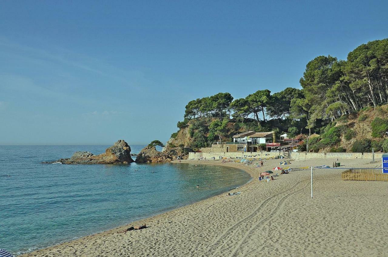 Villa Auba Lloret Lloret de Mar Esterno foto